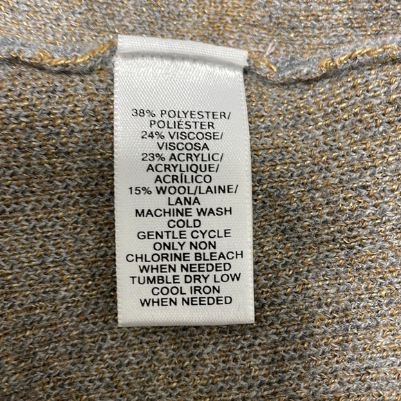 LOFT petite sweater - Picture 7 of 7